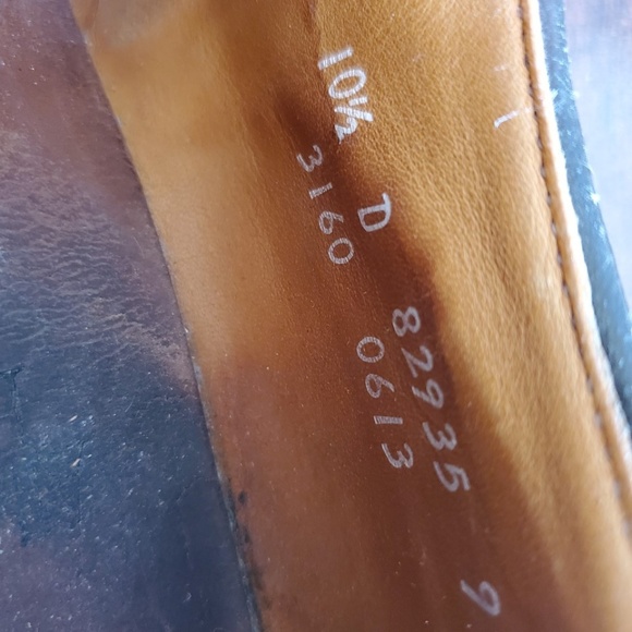 Gently Worn Like New Allen Edmonds Shoes-Men main image 6